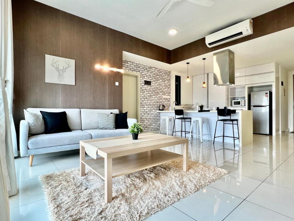 Royale Cottage Midvalley Netflix Pools 4 Pax Johor Bahru Buitenkant foto